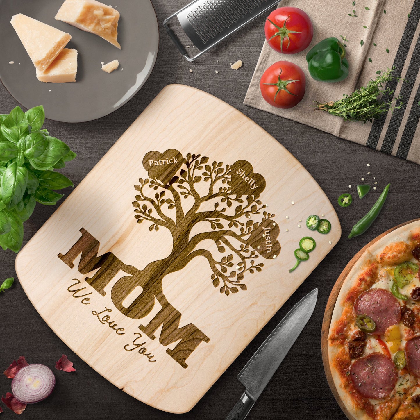 Mom Family Tree Personalized - Hardwood Oval Cutting Board - Get Deerty